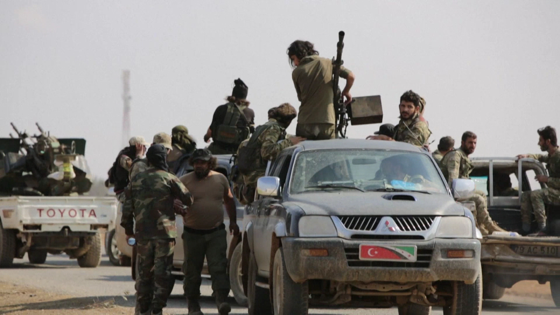 HSDyê nêzîkî 15 çekdarên dijberîya Sûriyê kuştin